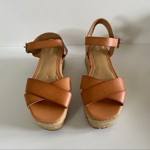 Express summer sandals!